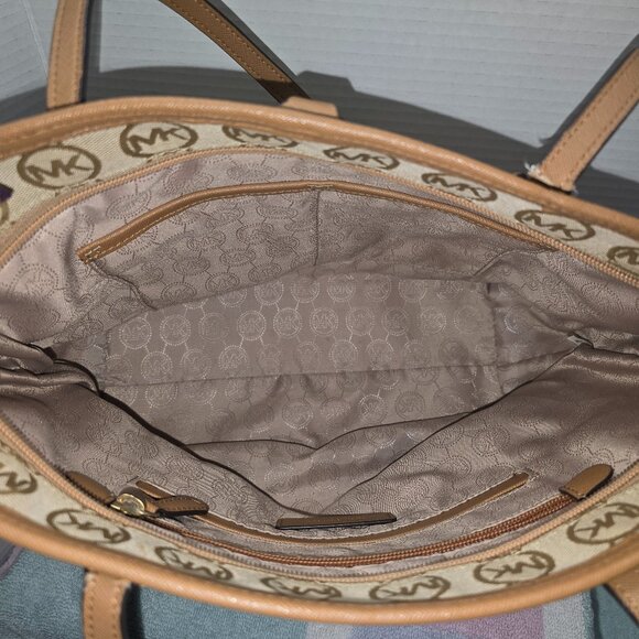 Michael Kors Beige and Brown Logo Tote - Picture 7 of 14